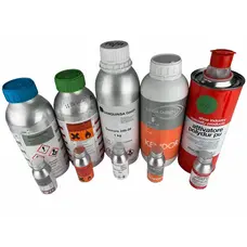 Затверджувачі та активатори для клеїв