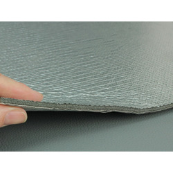 Вібро-шумка 2в1 ФІ4-Ф3.0 (700х500 мм) - вібро і шумоізоляція в одному аркуші