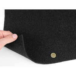 Карпет 300 автомобільний чорний, товщина 3 мм, ширина 1,40 м, щільність 300г/м2