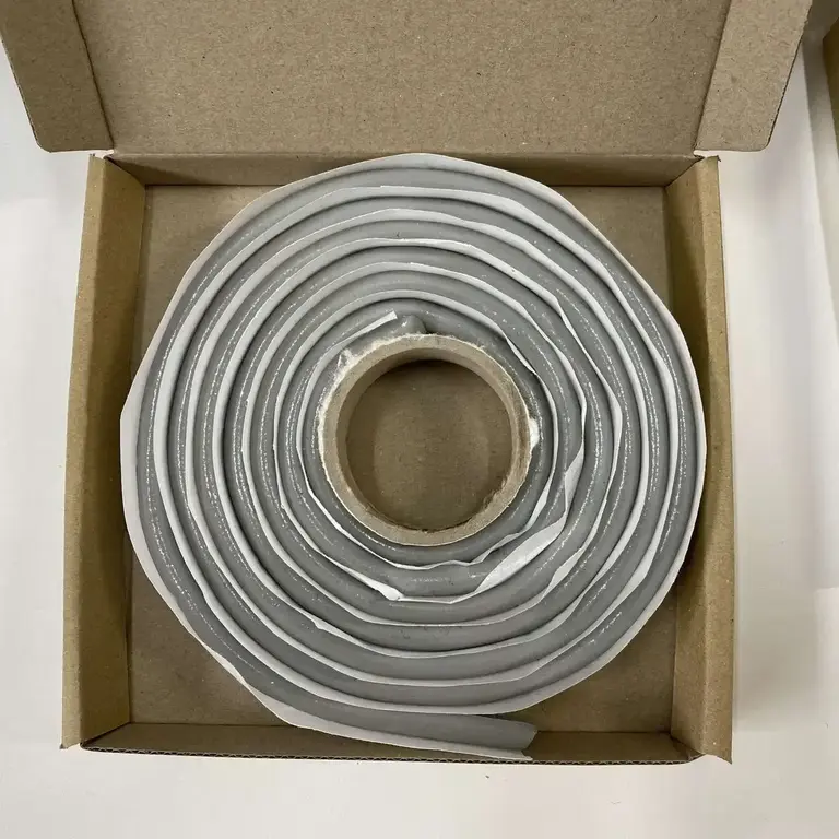 Герметизуючий бутиловий шнур STK Butyl Cord 9мм (2.3 м) Сірий