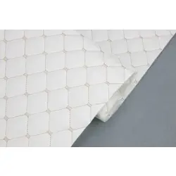 Шкірзам стьобаний білий «Ромб» (прошитий бежевою ниткою) дубльований синтепоном і флізеліном, ширина 1,35 м