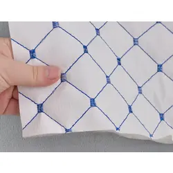 Шкірзам стьобаний білий «Ромб» (прошитий синьою ниткою) дубльований синтепоном і флізеліном, ширина 1,35 м