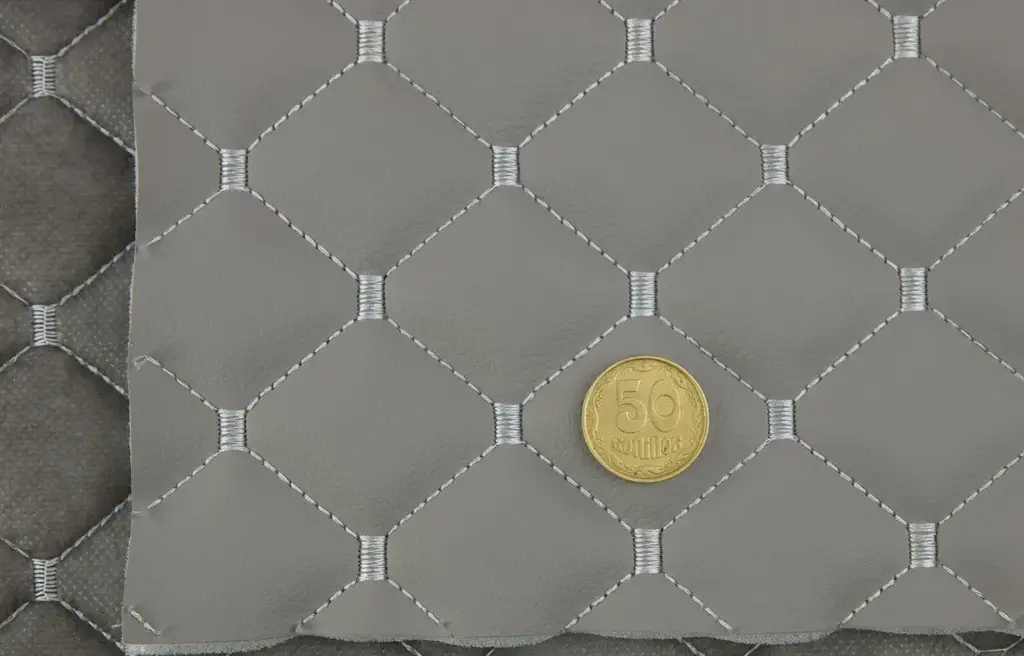 Стьобаний шкірзам Maldive "Ромб сірий" зі світло-сірою ниткою
