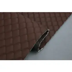 Стьобаний шкірзам Maldive "Ромб темно-коричневий" з темно-коричневою ниткою, на поролоні 7мм, ширина 1,35м, Туреччина