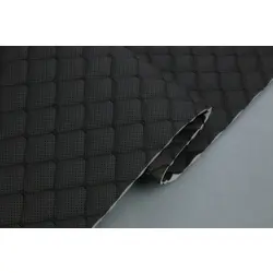 Прошитий шкірзам псевдо-перфорований "Ромб" чорний з чорною ниткою, на поролоні 7мм, ширина 1,35м Туреччина