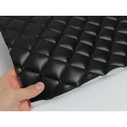 Екошкіра стьобана чорна «Ромб» (прошита чорною ниткою) основа синтепон 7мм, ширина 135см