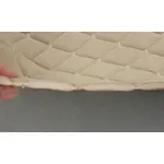 Стьобаний велюр Венус «Бежевий Ромб прошитий світло-бежевою ниткою» на поролоні 6мм – преміальний оббивний матеріал Мініатюра 3