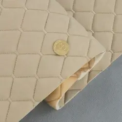 Велюр Venus стьобаний «Бежевий Ромб прошитий бежевою ниткою» на поролоні 6мм та флізеліні, ширина 140см