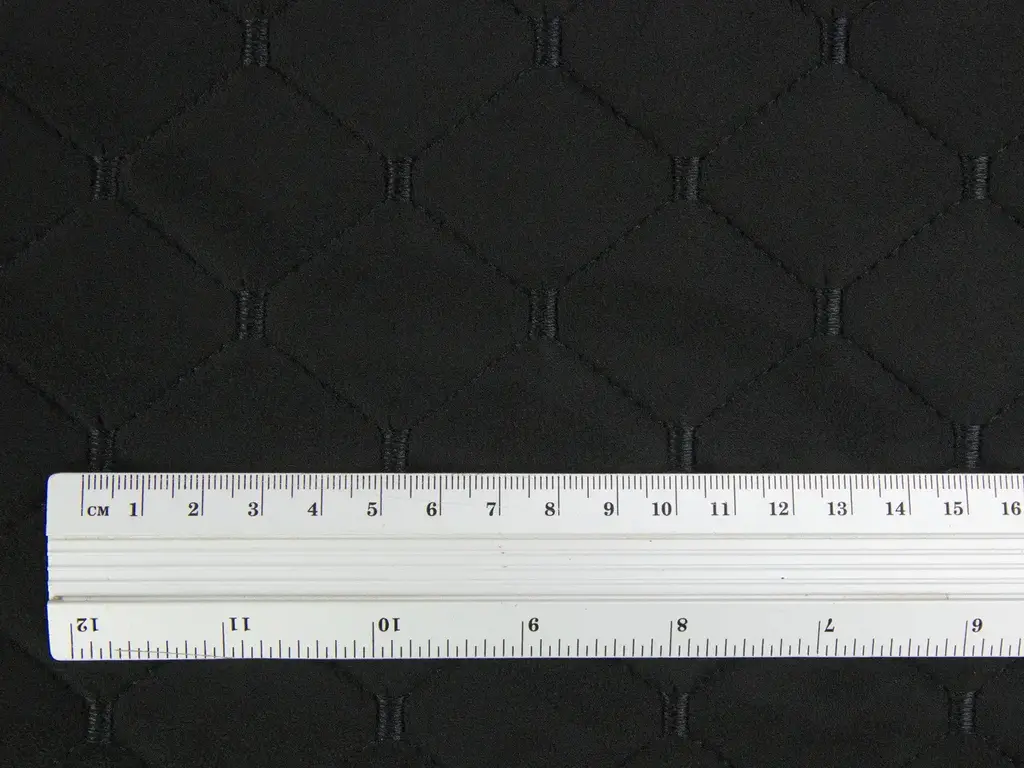 Алькантара Lycra 09/1 чорна, стьобана чорною ниткою, на поролоні 3мм і флізеліні, ширина 140см (Туреччина)