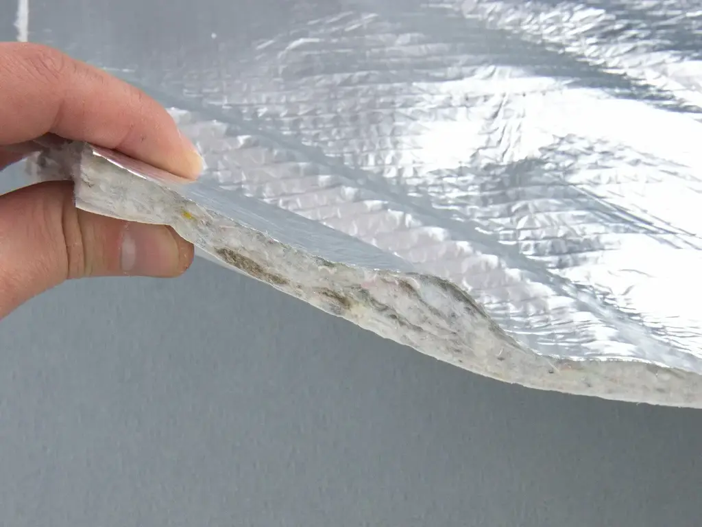 Шумоізоляція фольгована VOF-12K з повсті, 100×100см, товщина 12мм